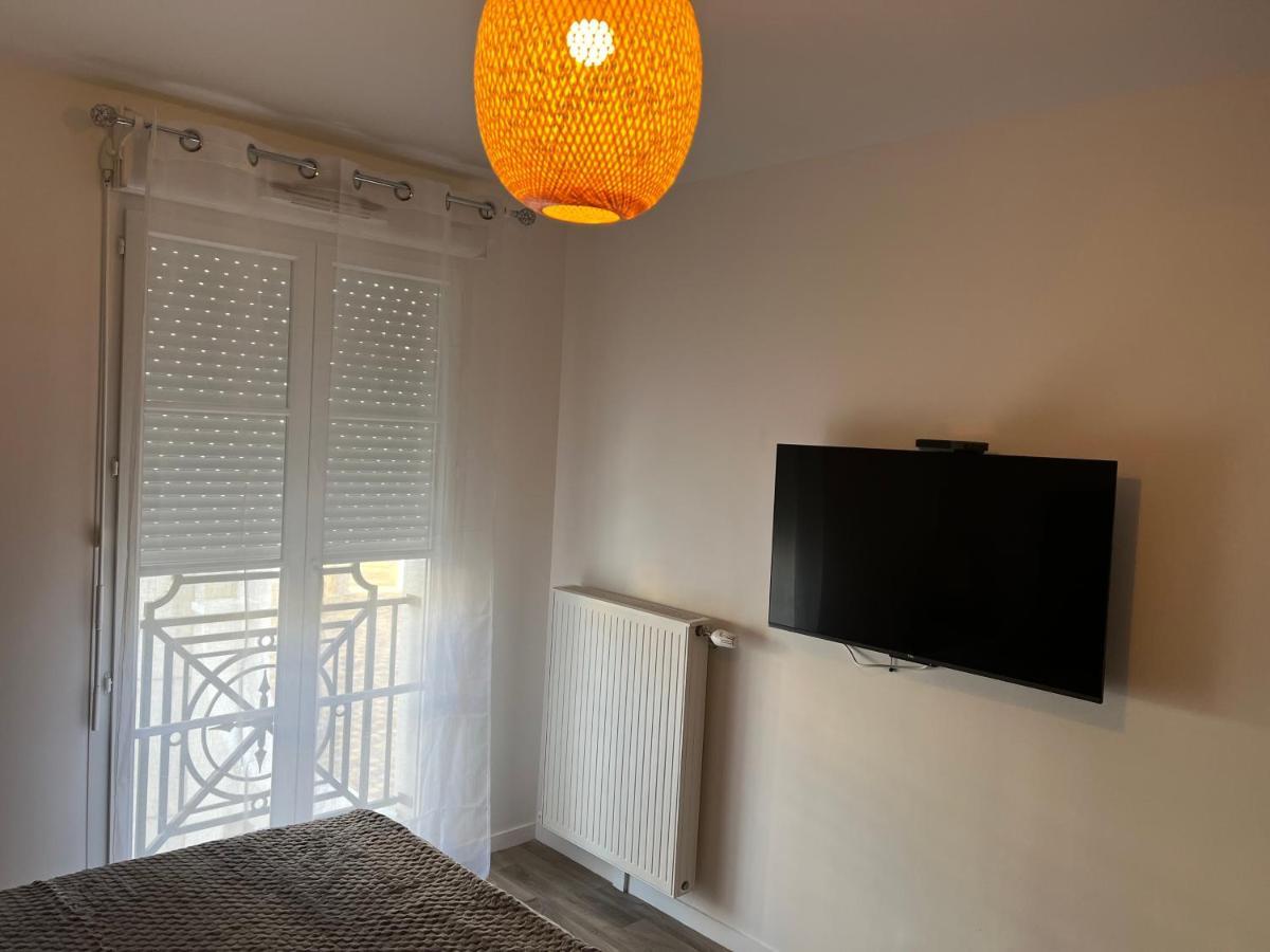 Superbe Appartement Tres Confortable Serris Exterior foto